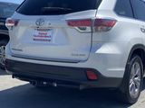Used 2015 Toyota Highlander XLE image 4