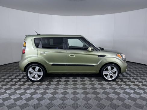 Used 2010 Kia Soul ! image 10