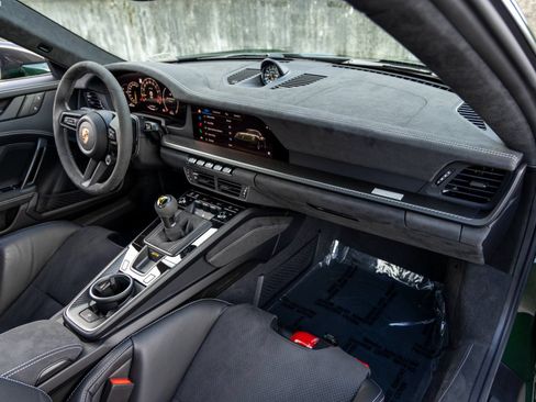 Certified 2026 Porsche 911 GT3 RWD image 54
