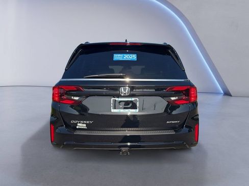 Certified 2025 Honda Odyssey Sport-L image 4
