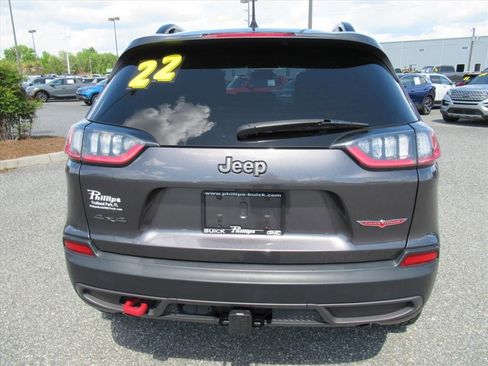 Used 2022 Jeep Cherokee Trailhawk w/ Premium Leather Package AWD/4WD image 6