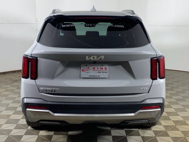 Used 2025 Kia Sorento S w/ Panoramic Sunroof Package AWD/4WD image 13