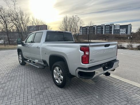 Used 2021 Chevrolet Silverado 2500 LTZ image 6