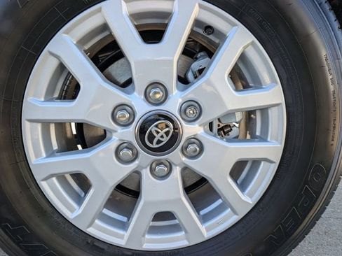 New 2026 Toyota Tacoma SR5 image 6