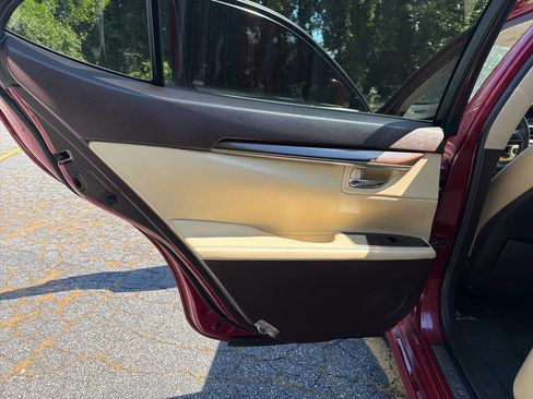 Used 2018 Lexus ES 350 w/ Premier Package FWD image 15