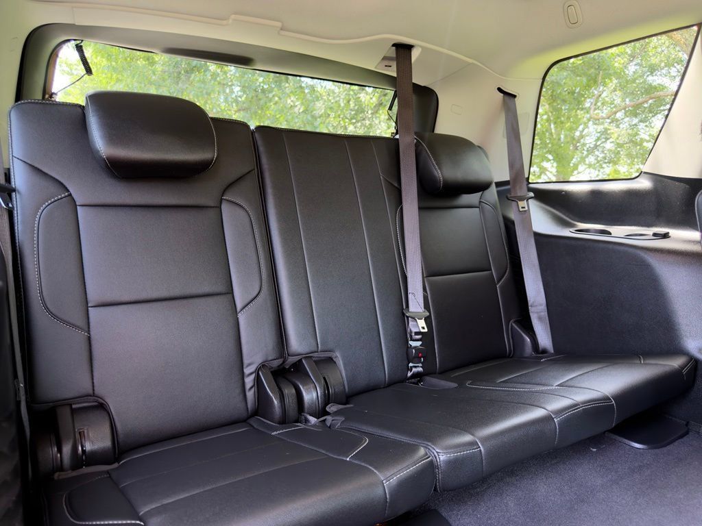 Used 2020 Chevrolet Tahoe LT AWD/4WD image 33
