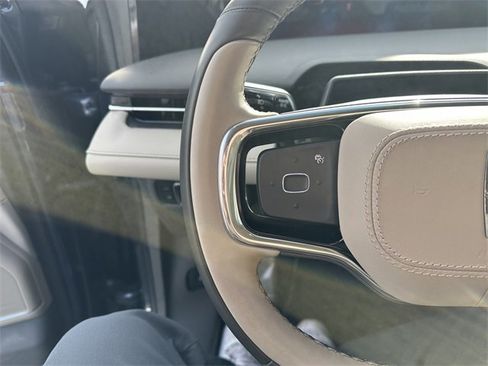 Certified 2024 Lincoln Nautilus Premier image 26