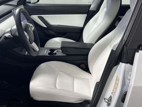 Used 2021 Tesla Model 3 Long Range image 13