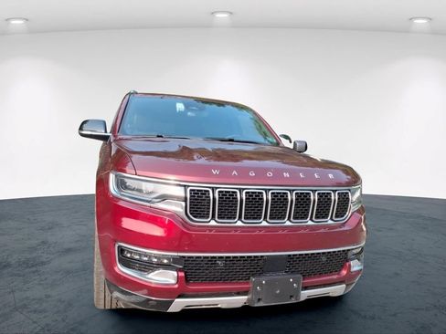 Used 2024 Jeep Wagoneer Series II AWD/4WD image 9