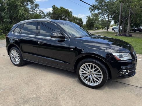 Used 2017 Audi Q5 2.0T Premium Plus w/ Technology Package AWD/4WD image 22