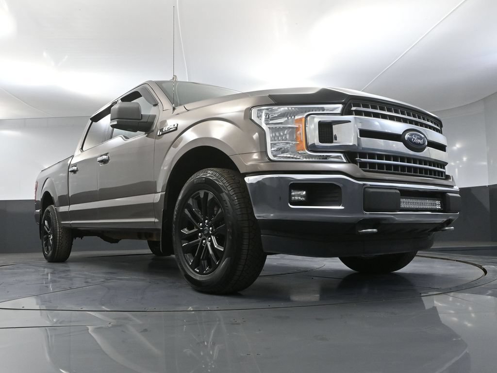 Used 2018 Ford F150 XLT w/ Equipment Group 302A Luxury AWD/4WD image 46