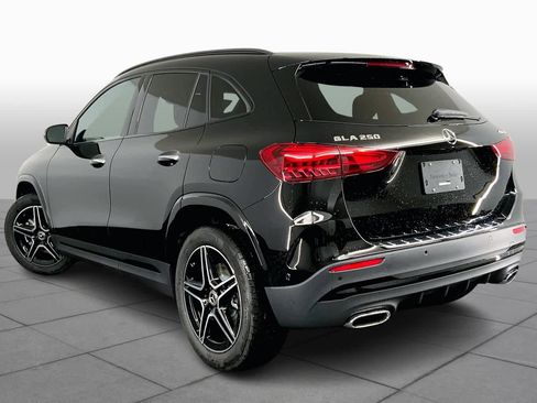 New 2025 Mercedes-Benz GLA 250 4MATIC image 4