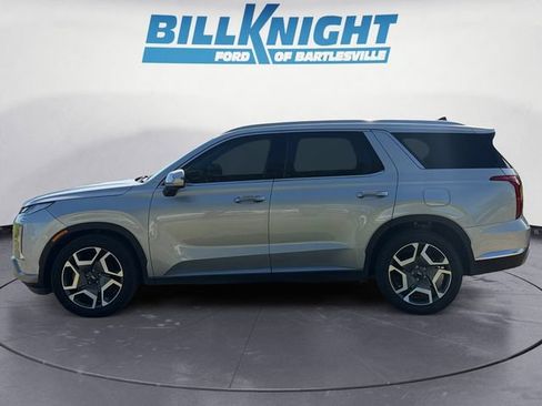Used 2024 Hyundai Palisade Limited AWD/4WD image 2