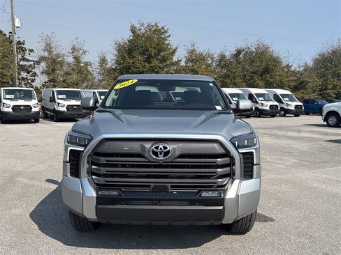 Used 2024 Toyota Tundra Limited image 10