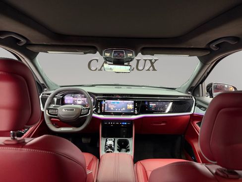 Used 2025 Jeep Wagoneer S Launch Edition AWD/4WD image 21
