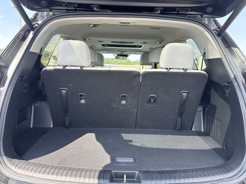 Used 2025 Kia Telluride S FWD image 25