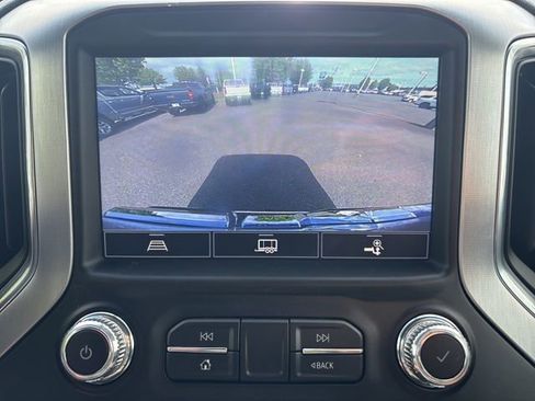 Used 2021 GMC Sierra 1500 SLT AWD/4WD image 25