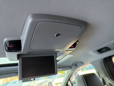 Used 2024 Honda Odyssey Elite image 15