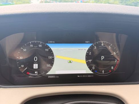 Used 2018 Land Rover Range Rover Velar S AWD/4WD image 30