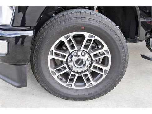 Certified 2026 Ford F250 Platinum w/ Platinum Plus Package AWD/4WD image 29
