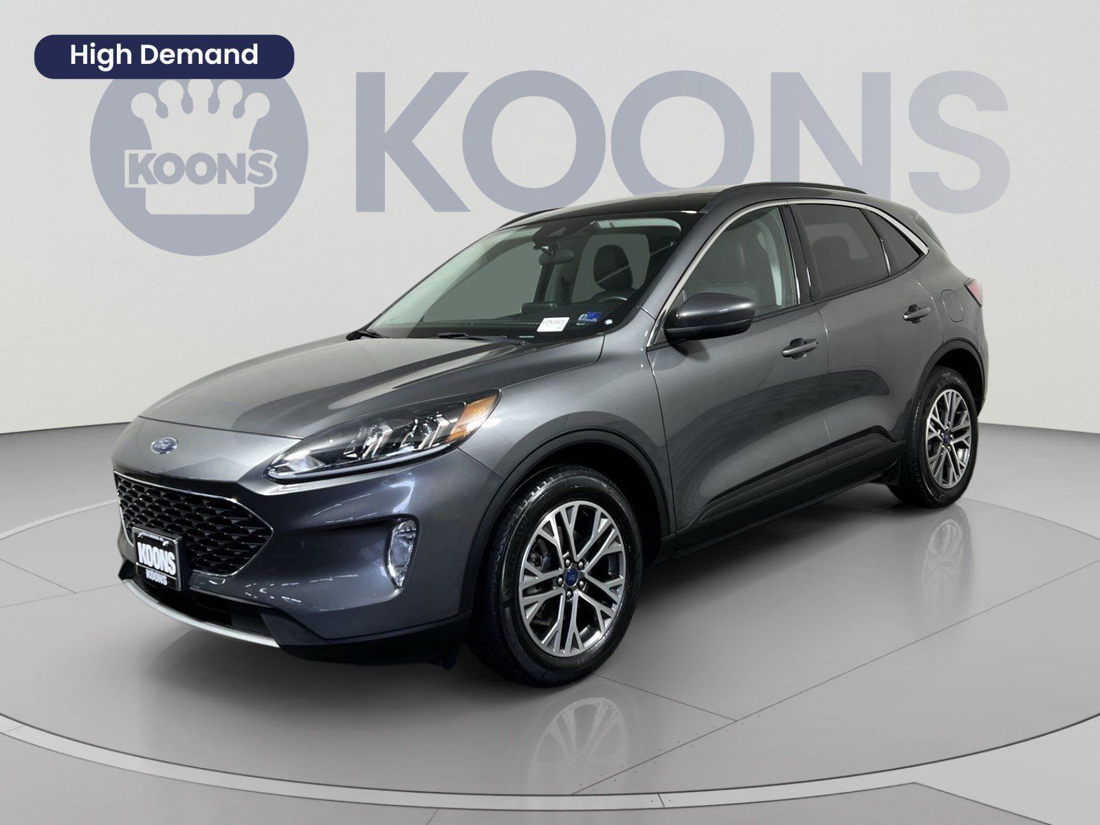 Certified 2022 Ford Escape SEL AWD/4WD image 1