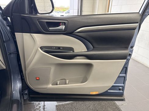 Used 2018 Toyota Highlander Limited Platinum image 59