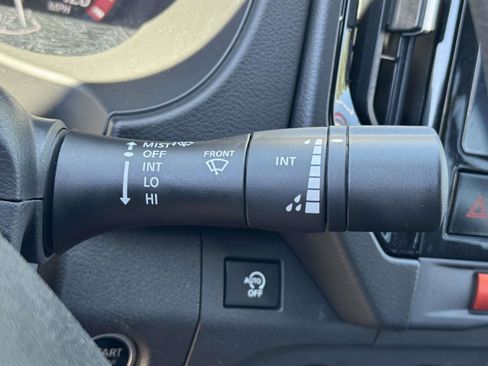 Used 2025 Nissan Frontier PRO-4X AWD/4WD image 22