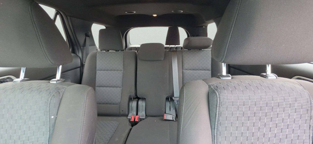 Used 2011 Ford Explorer XLT w/ 201A Rapid Spec Order Code AWD/4WD image 9
