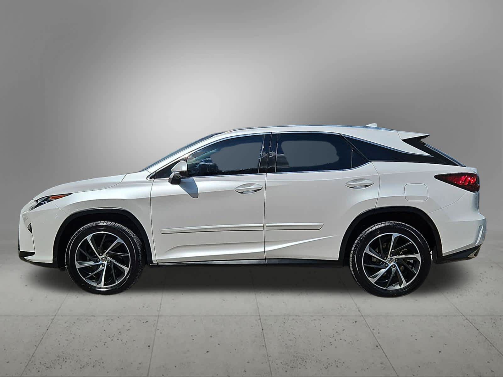 Used 2017 Lexus RX 350 FWD w/ Luxury Package image 3