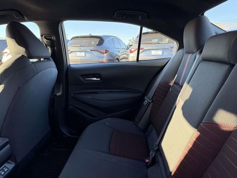Used 2025 Toyota Corolla SE image 16