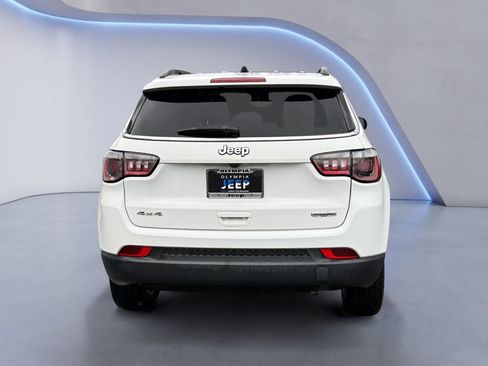Certified 2022 Jeep Compass Latitude image 4