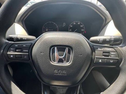 Used 2024 Honda HR-V LX image 13