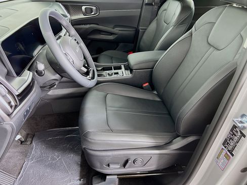New 2025 Kia Sorento EX image 3