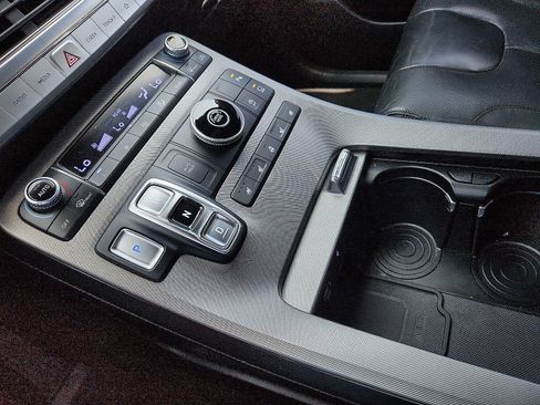 Used 2020 Hyundai Palisade Limited FWD image 25