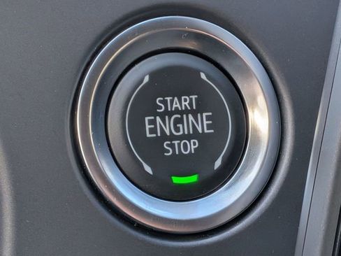 Used 2025 Chevrolet Blazer LT image 20