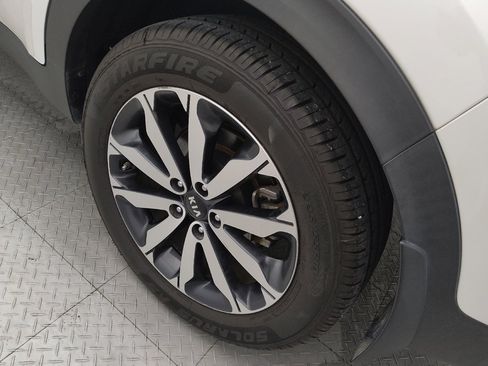 Used 2017 Kia Sportage EX FWD image 31