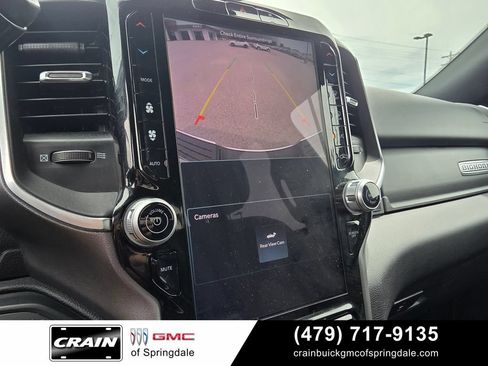 Used 2025 RAM 2500 Big Horn AWD/4WD image 18
