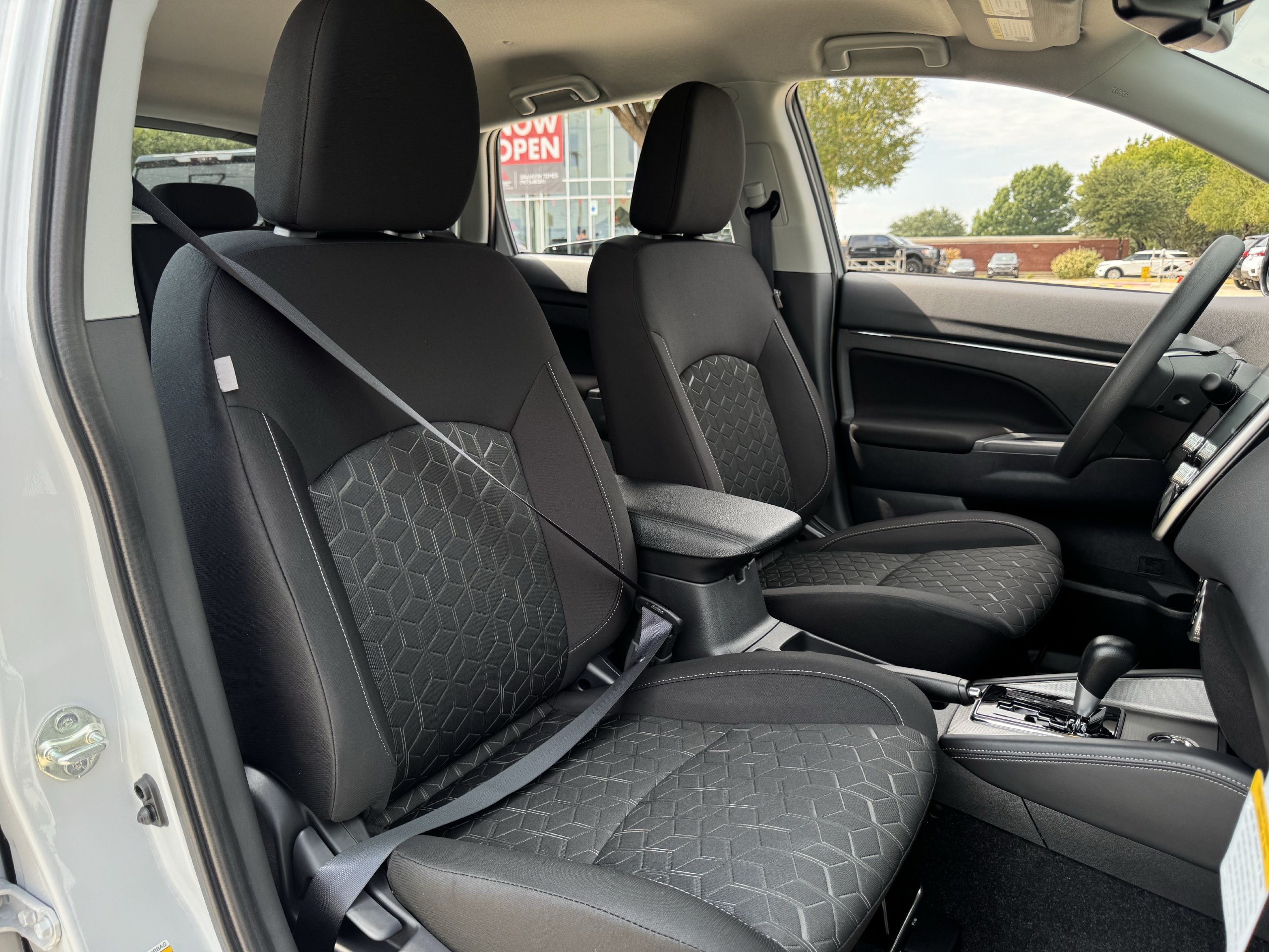 New 2027 Mitsubishi Outlander Sport ES AWD/4WD image 22