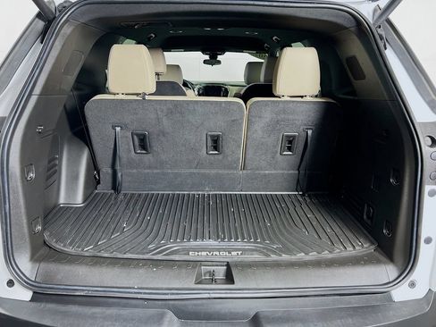 Used 2023 Chevrolet Traverse LT AWD/4WD image 25