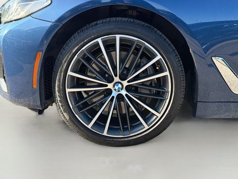 Used 2021 BMW 540i w/ Premium Package RWD image 41