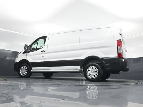 Certified 2025 Ford Transit 250 Low Roof w/ Exterior Upgrade Package RWD image 42
