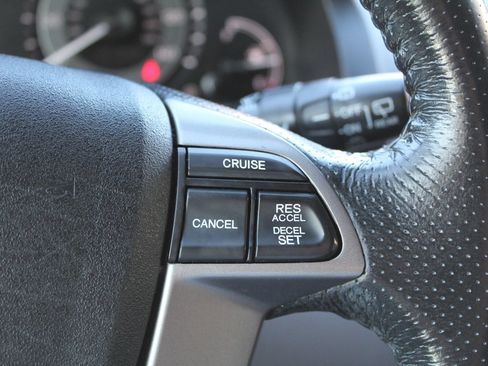 Used 2015 Honda Odyssey EX-L image 19