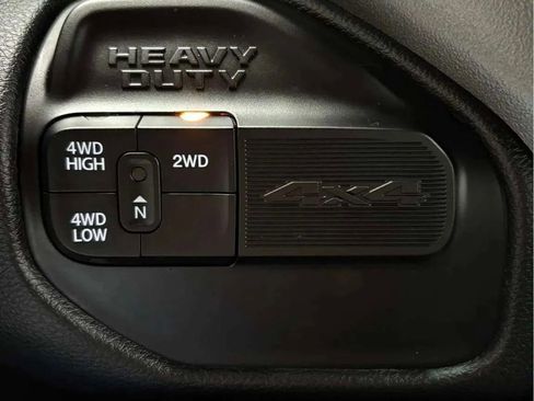 Used 2024 RAM 2500 Big Horn image 26