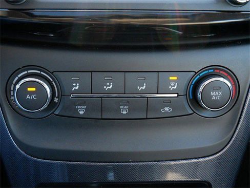 Used 2017 Nissan Sentra SR Turbo w/ SR Turbo Premium Package image 21