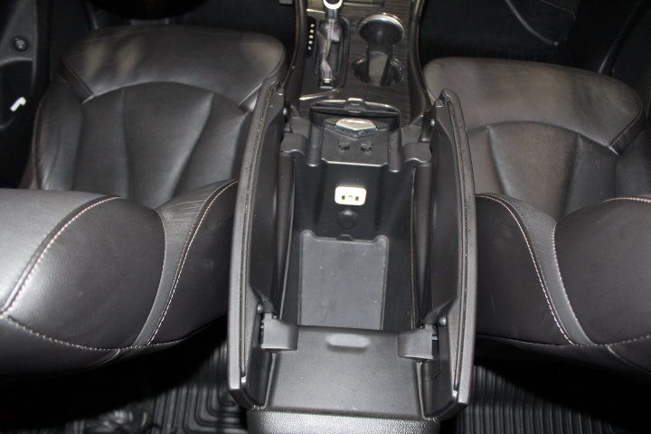 Used 2017 Buick Envision Essence FWD image 33