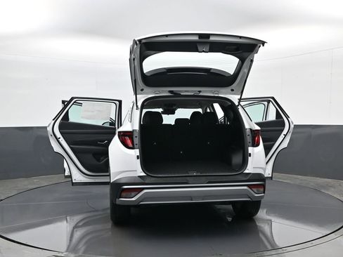 New 2026 Hyundai Tucson SE FWD image 32