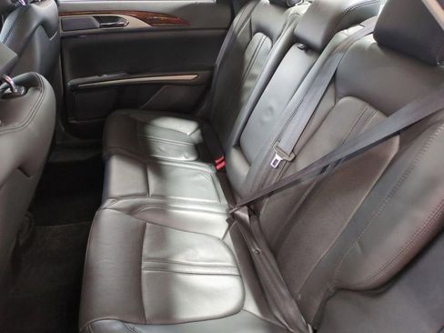 Used 2013 Lincoln MKZ AWD image 27