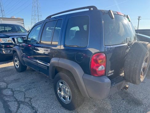 Used 2004 Jeep Liberty Sport w/ PWR Convenience Group image 3