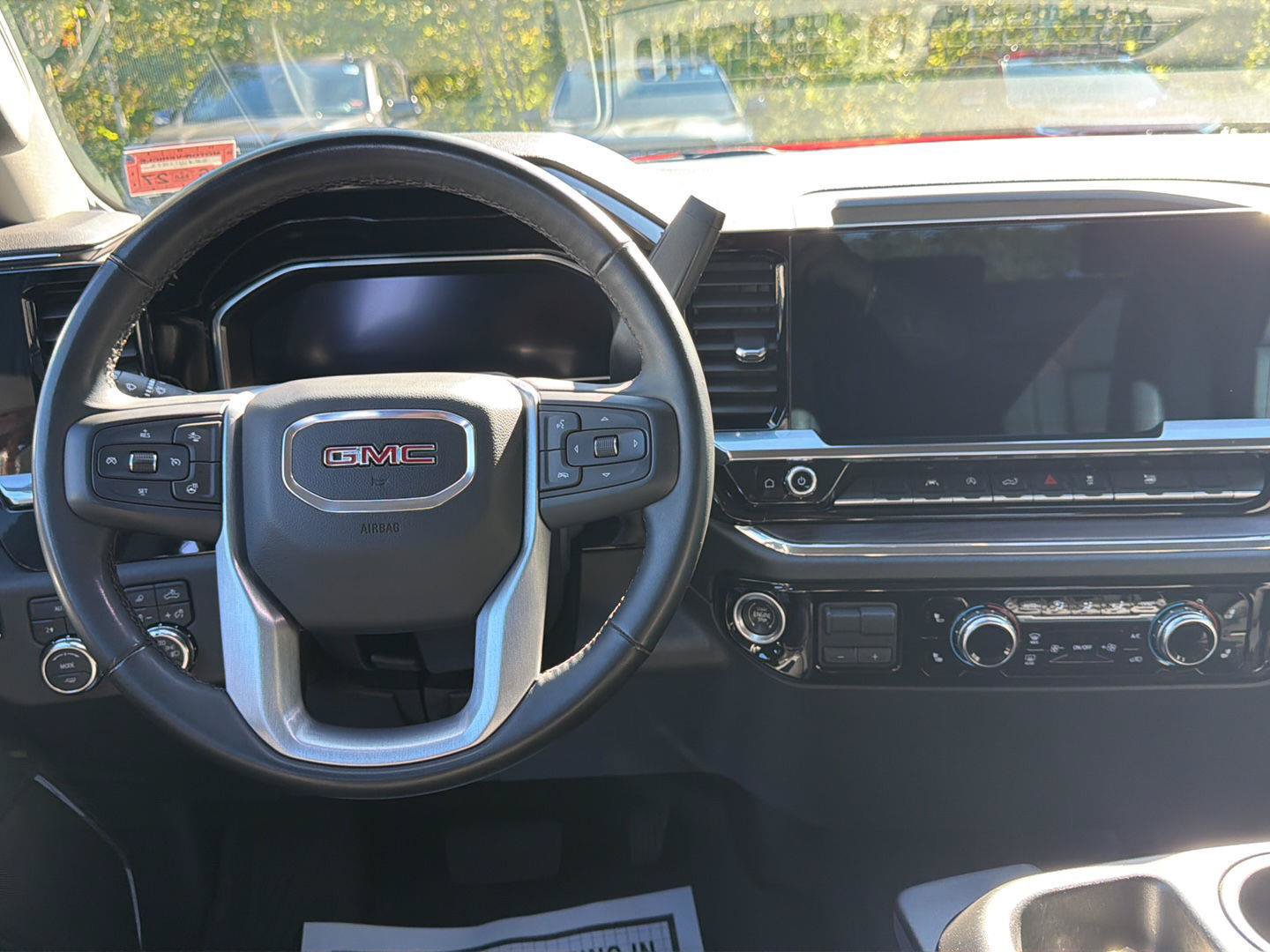 Certified 2024 GMC Sierra 1500 SLT AWD/4WD image 16
