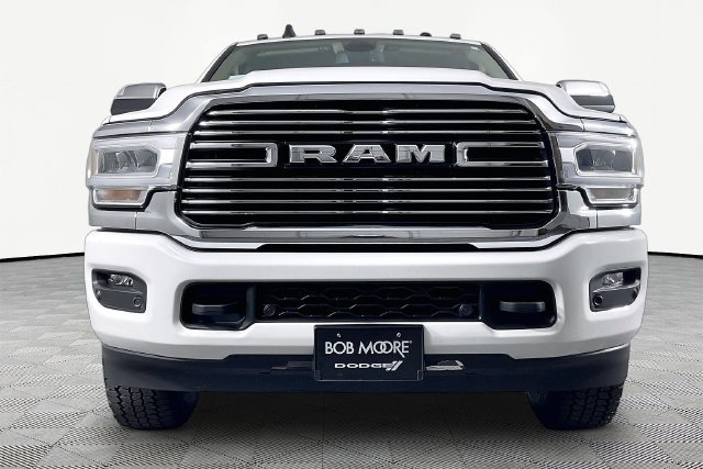 Used 2021 RAM 2500 Laramie AWD/4WD image 2